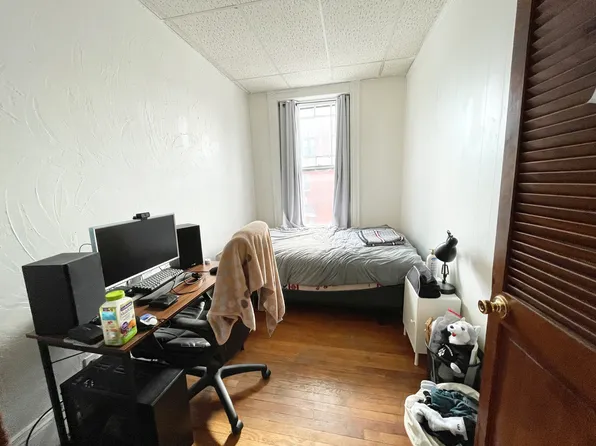 3 Symphony Rd APT 2, Boston, MA 02115