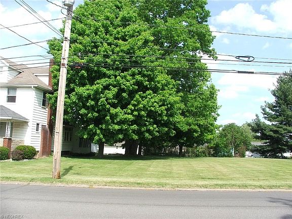 4th image of 411 Caroline Ave