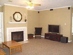 3rd image of 4911 Five Knolls Dr