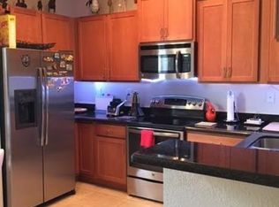 705 SW 2nd Ln, Pompano Beach, FL 33060