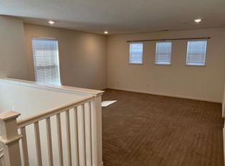 9940 Asilomar Ln, Elk Grove, CA 95757