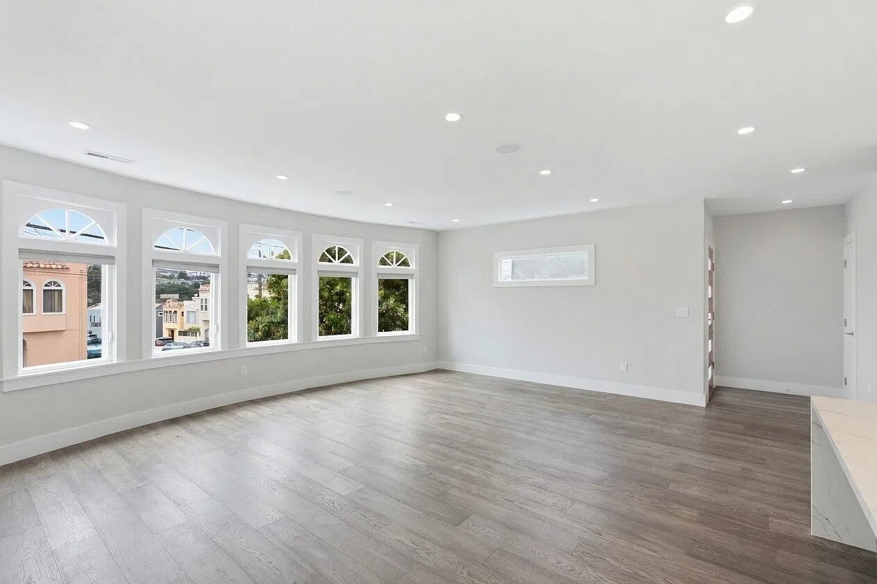 6 bed, 4.0 bath, 2460 sqft, $9,000 — Photo 3