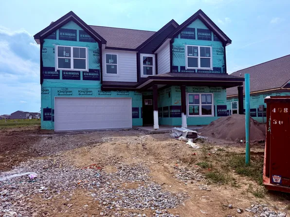 1273 Scotch Ln, Greenwood, IN 46143