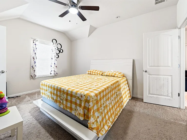 10323 Wedmore Dr — Photo 34