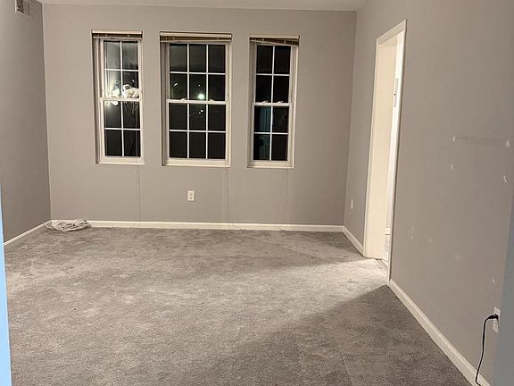 5th image of 2021 Key Blvd #12618