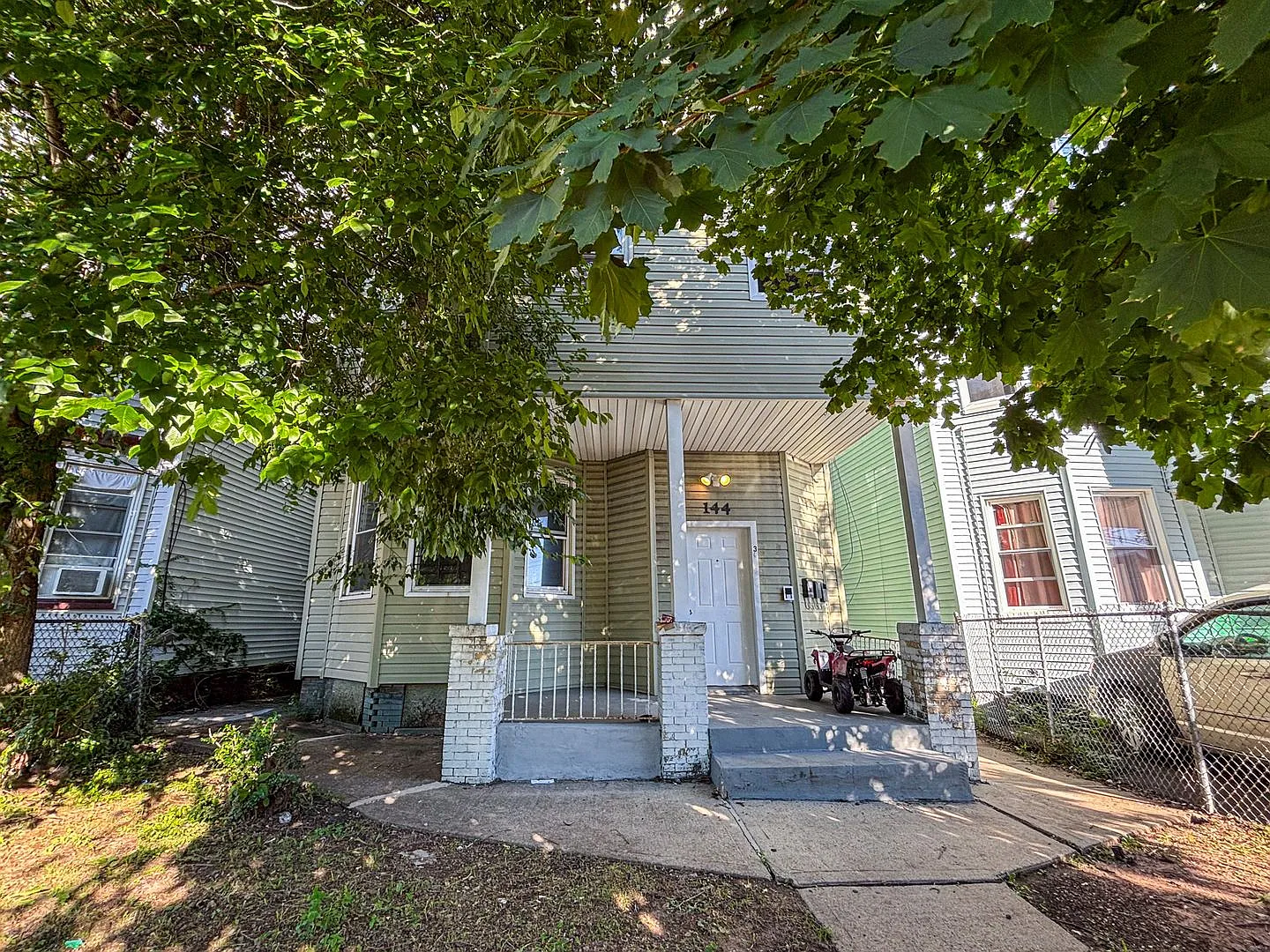 144 Johnson Ave — Photo 2