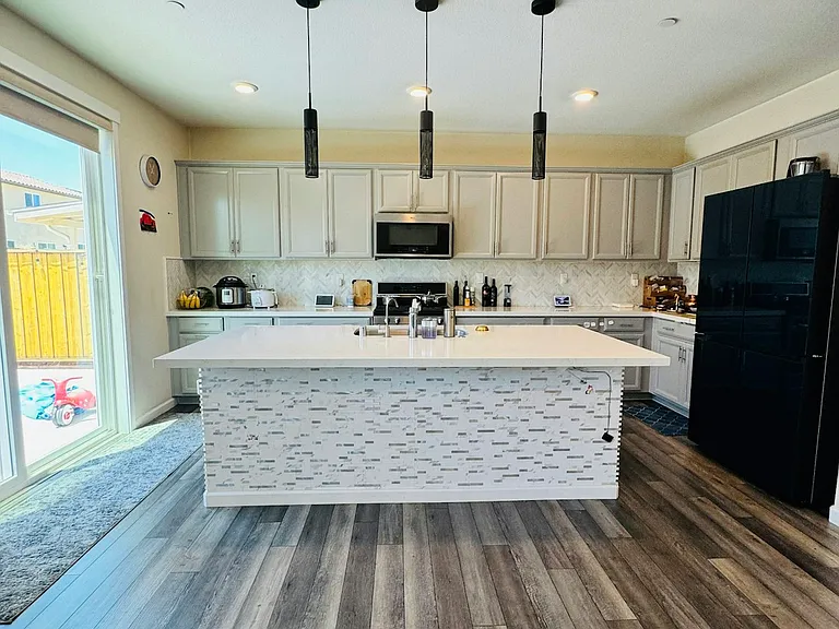 5356 Knights Valley Ln — Photo 3