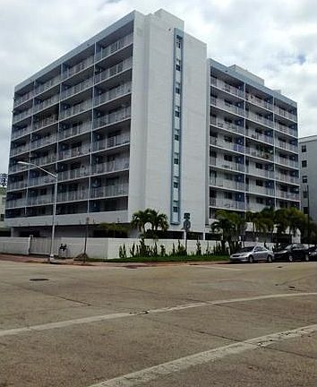 2nd image of 1045 10th St APT 903