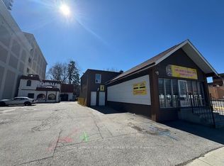 23 George St N, Brampton, ON L6X 1R3