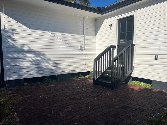 7924 Lincoln Beach Blvd — Photo 13