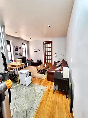 Rented by Mason Group LLC | media 20