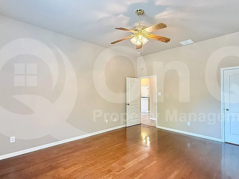 1621 Liberty Oaks Blvd — Photo 16
