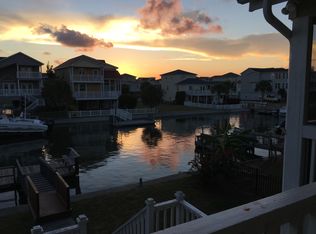 25 Leland St, Ocean Isle Beach, NC 28469
