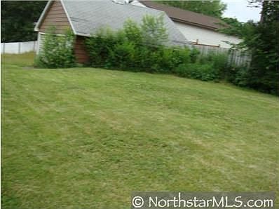 5th image of 2108 Nokomis Ave