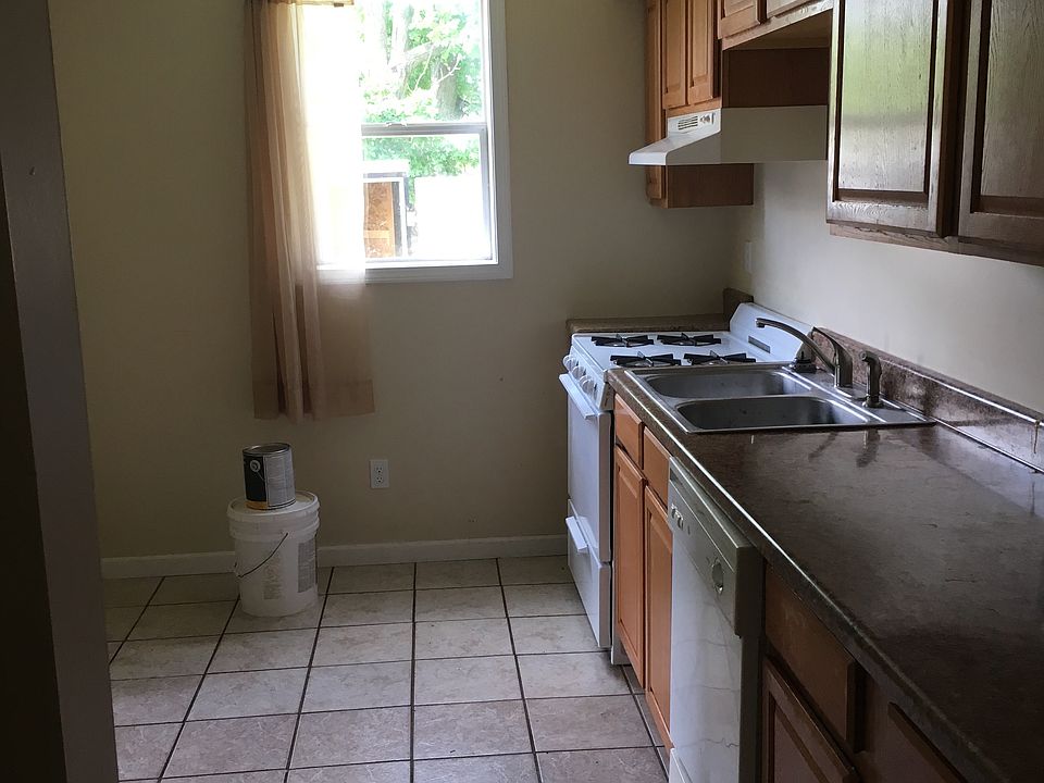 1st image of 63 23rd St S