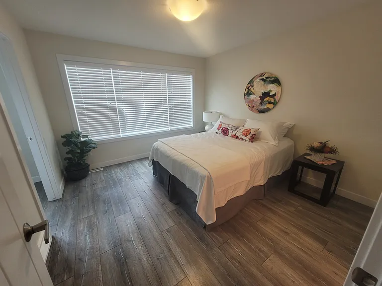 1616 B Alexandra Ave — Photo 7