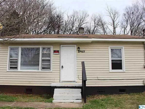 3917 Penny St SW, Huntsville, AL 35805
