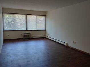 3033 James Ave S APT 304, Minneapolis, MN 55408