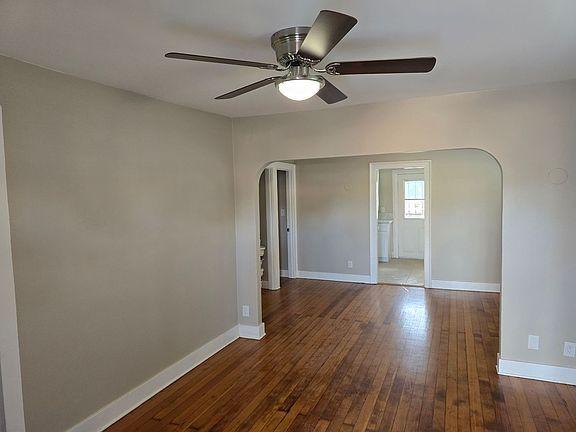 4th image of 432-446 W 7th Ave #446-B