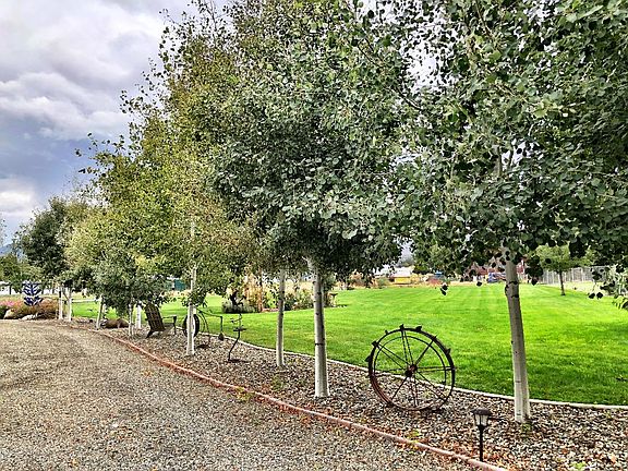 Exterior-Side Driveway