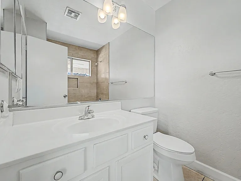 2049 E San Tan Ct — Photo 17