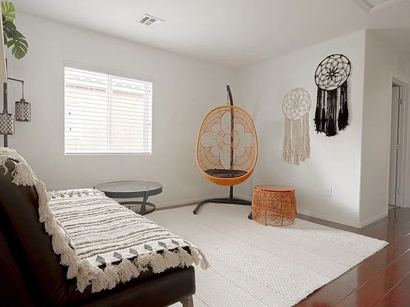 5th image of 756 Proud Waters Ct