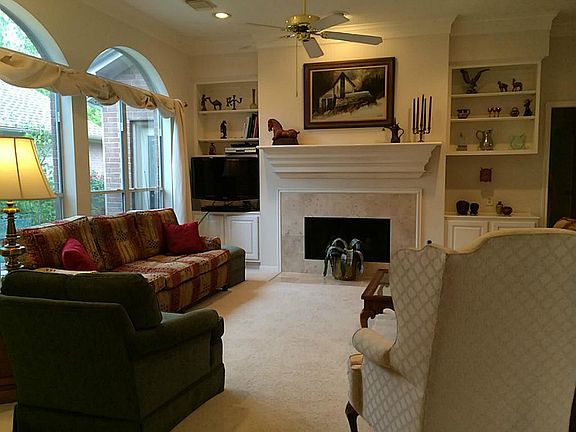 3rd image of 13911 Aspen Cove Dr