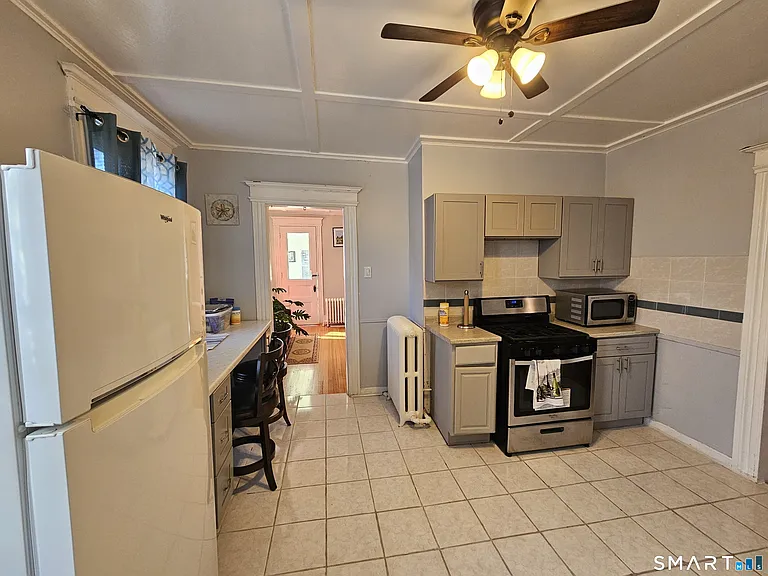 592 Laurel Ave #2 — Photo 18
