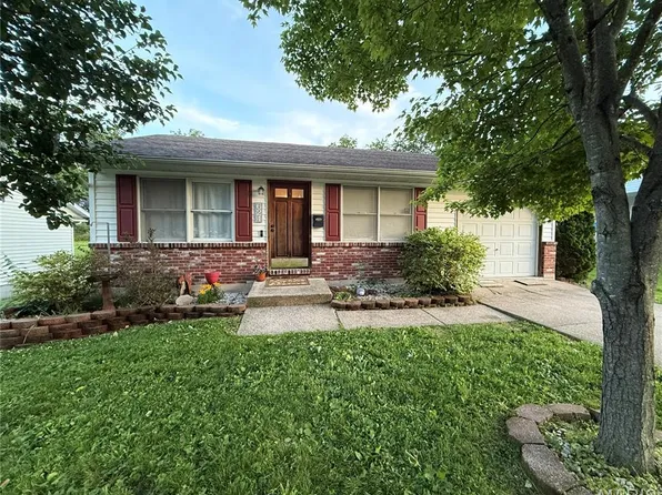 624 W 7th St, Washington, MO 63090
