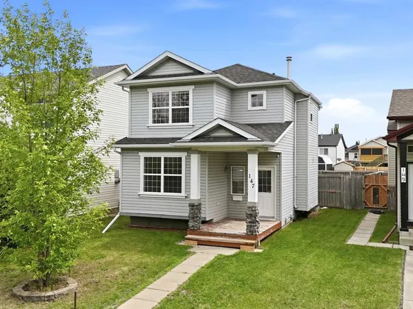 147 NW Jewell St, Red Deer, AB T4P 4A1