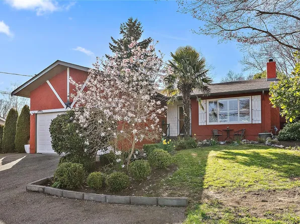 4000 Cedar Hill Rd, Saanich, BC V8N 3C1