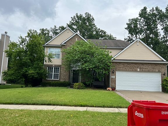 3rd image of 30044 Sparkleberry Dr
