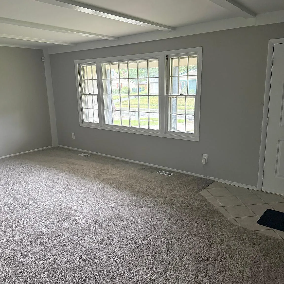 4 bed, 2.0 bath, 1573 sqft, $3,100 — Photo 4