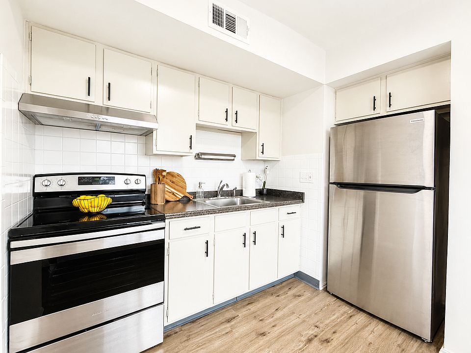 1st image of 7422 Gravois Ave #2B