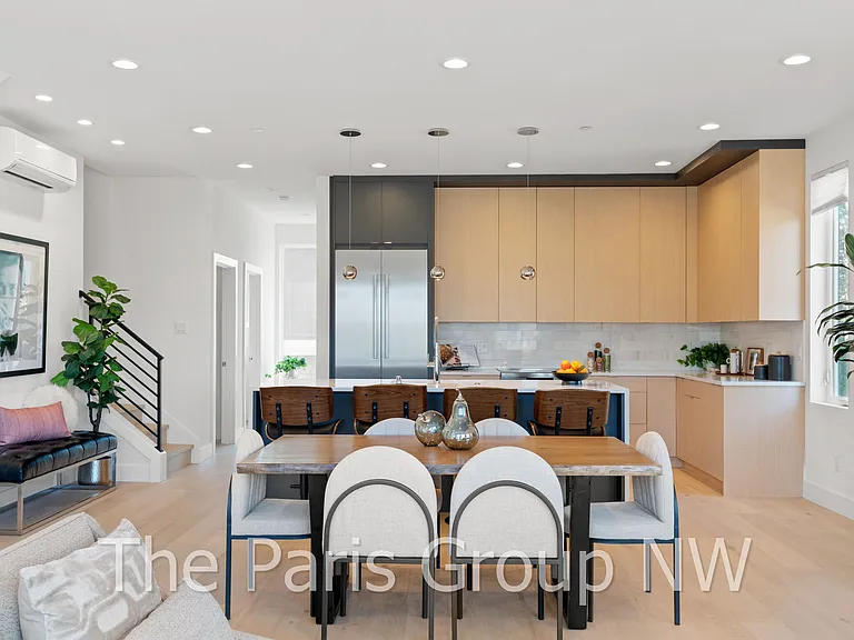 455 4th Ave S #1 — Photo 8