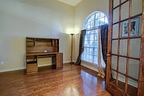 3204 Sanibel Ct — Photo 9