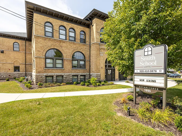 Smith School Lofts — Photo 22