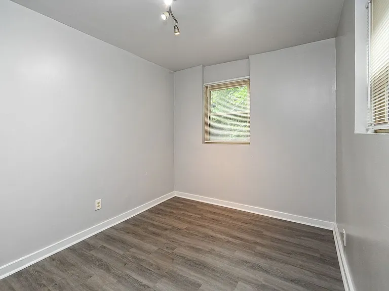 872 Clifton Crest Ter #3 — Photo 7