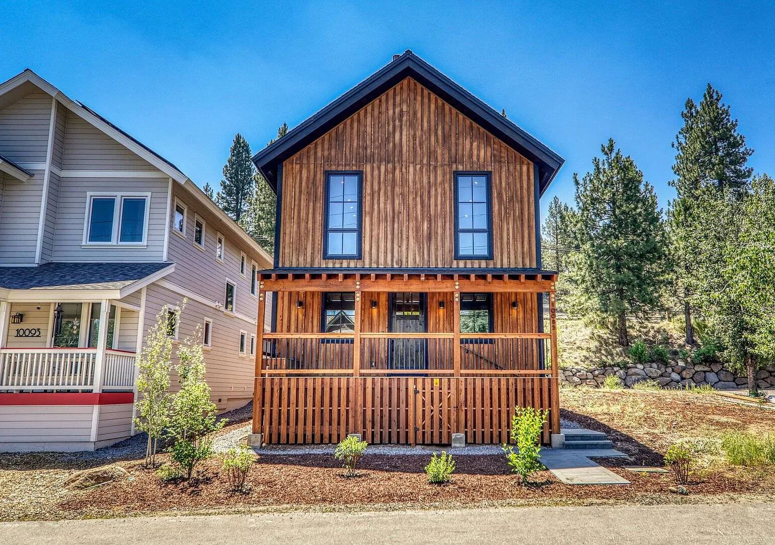 4 bed, 3.5 bath, 2261 sqft, $7,500 — Photo 3