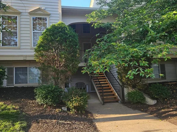 8141 Bayonet Way, Manassas, VA 20109