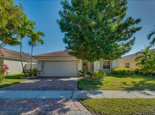 1549 SW 186th Ln, Pembroke Pines, FL 33029