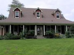 146 N Hill Dr, Conway, MA 01341