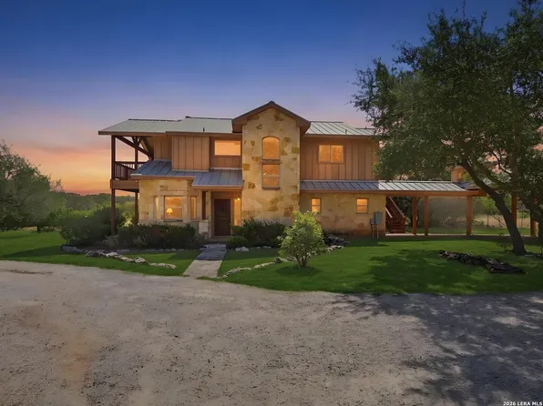 114 Cave Cir, Boerne, TX 78006