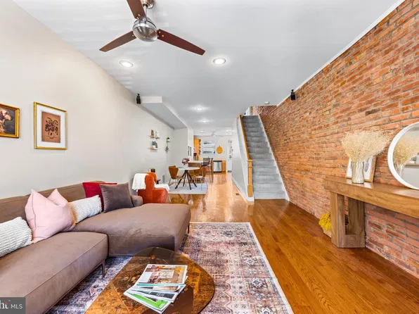 417 S Clinton St, Baltimore, MD 21224