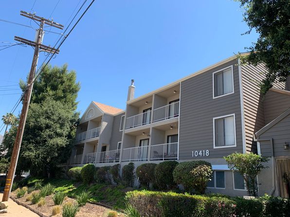 10418 Scoville Ave #32