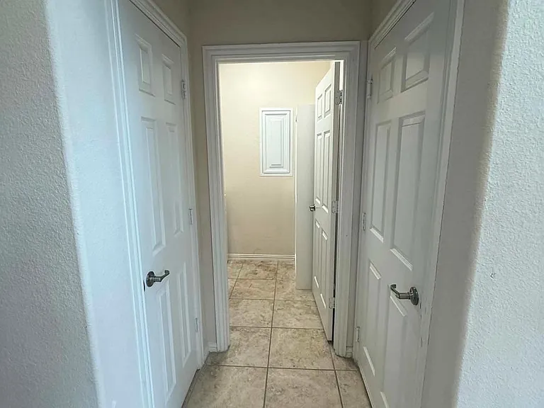 19806 Amber Village Ln — Photo 36