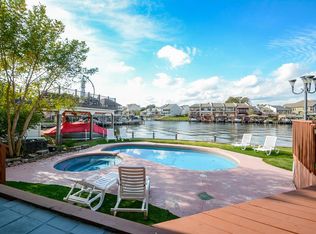 128 Harbour Town Ct, Montgomery, TX 77356