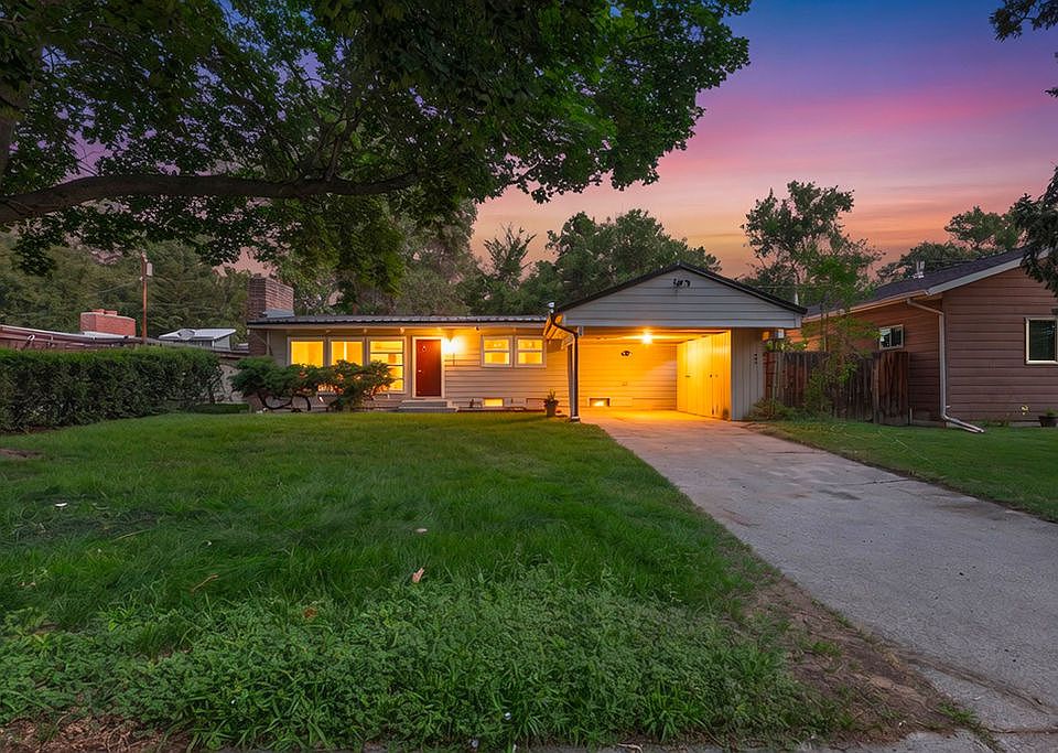 1st image of 3019 Beech Ave