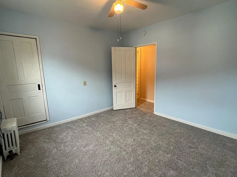 906 Lemon St — Photo 6
