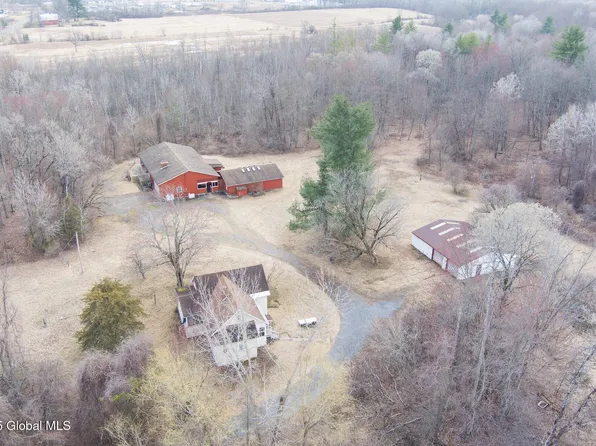 660 Tanner Road, Clifton Park, NY 12065